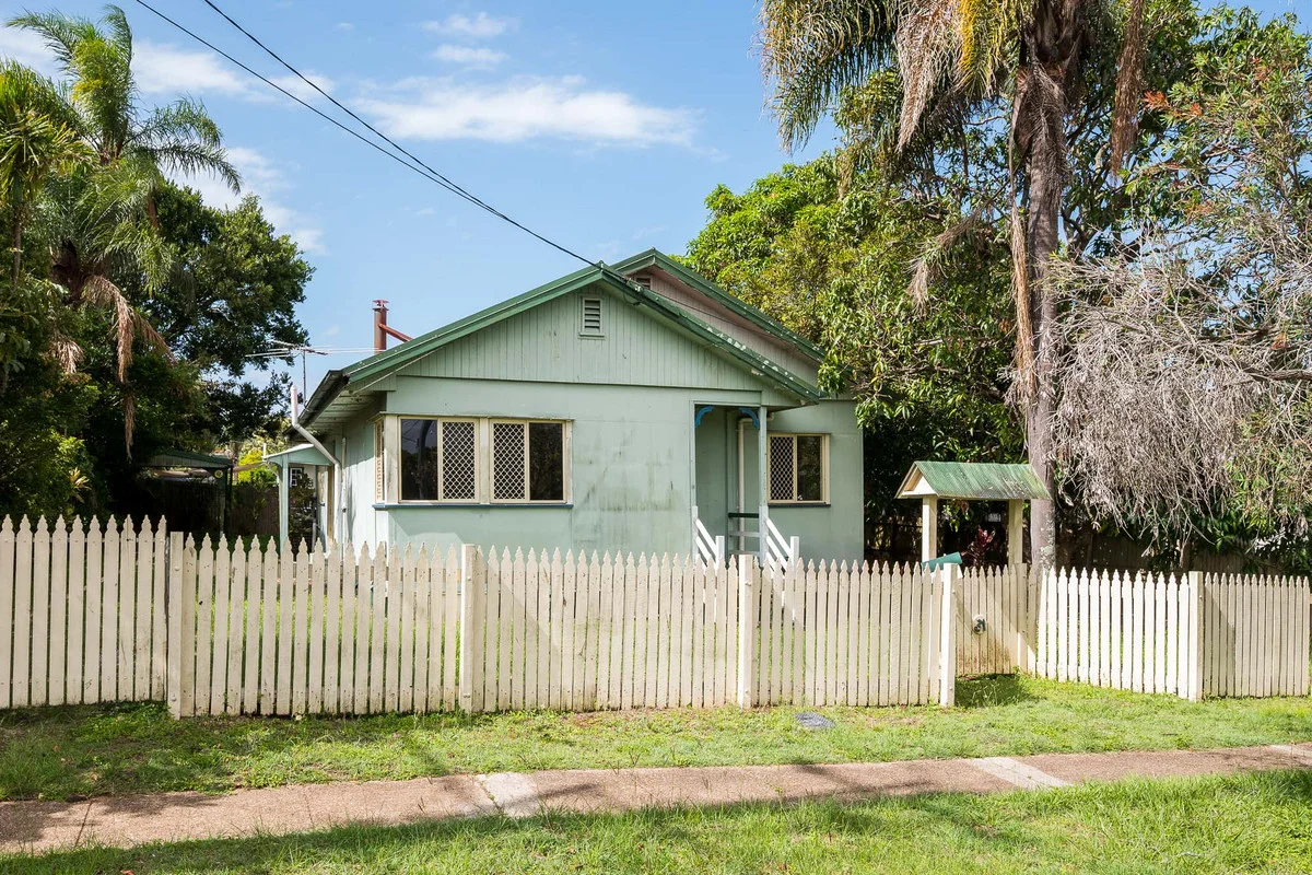 31 Hirschfield Street (1/1)