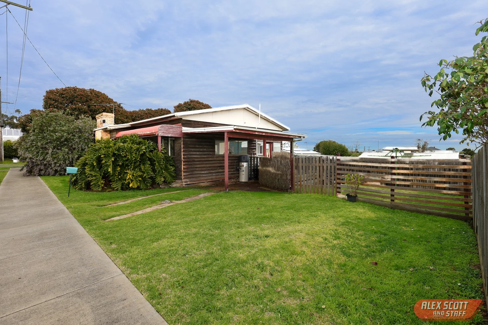 31 Kallay Drive (1/30)