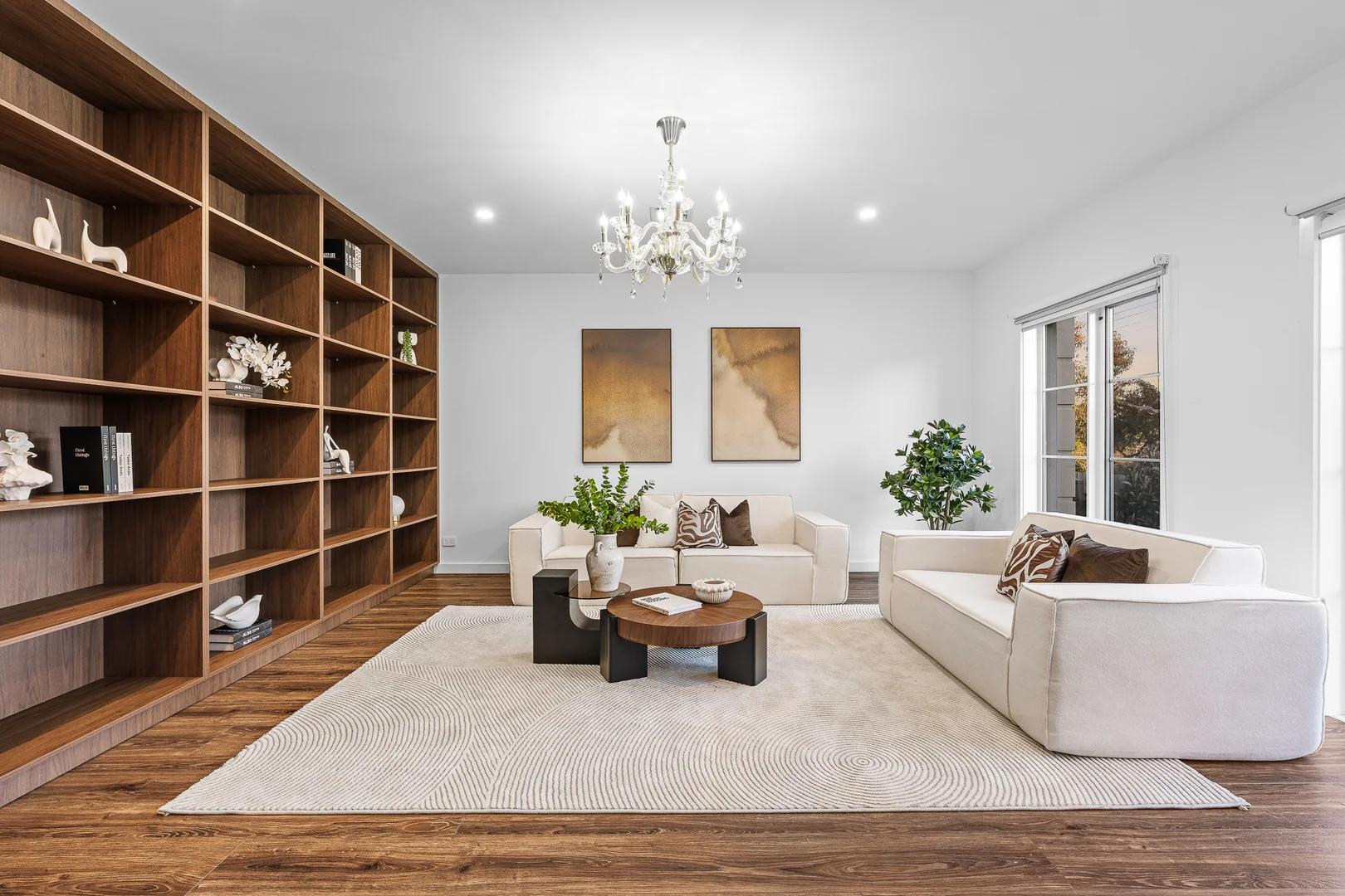 31 Stott Street - Image 2