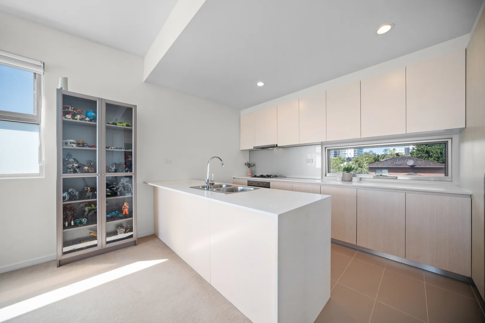 311/8 Berkeley Street - Image 5