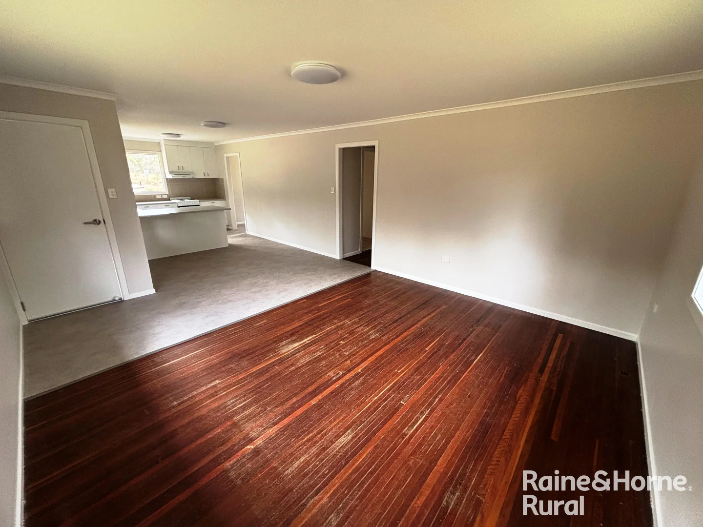 316 Wattlecamp road - Image 5