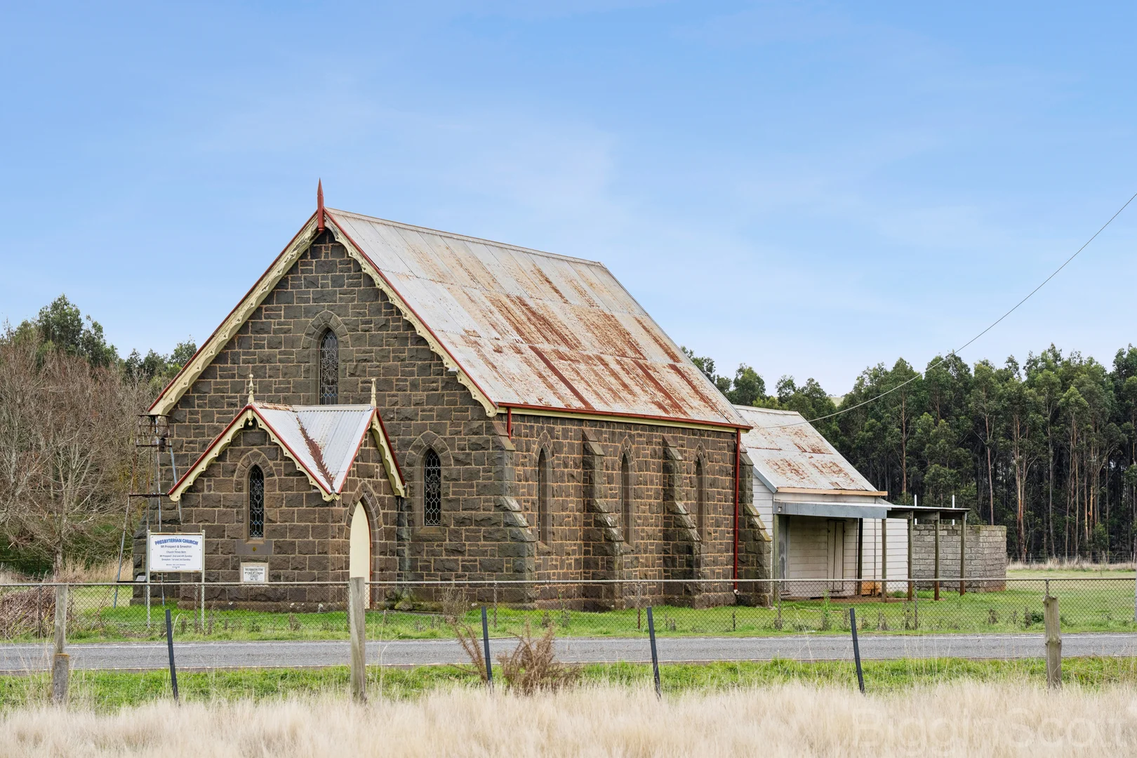 3175 Midland Highway (1/23)
