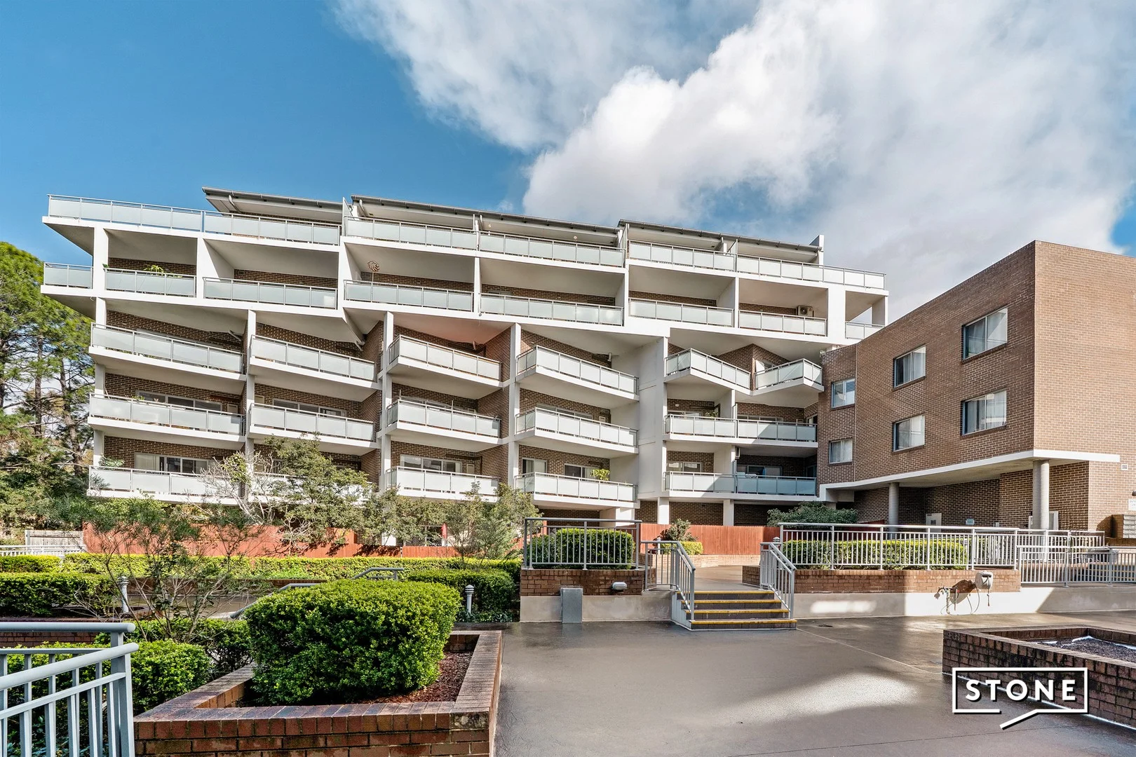 32/8-18 Briens Road (1/17)
