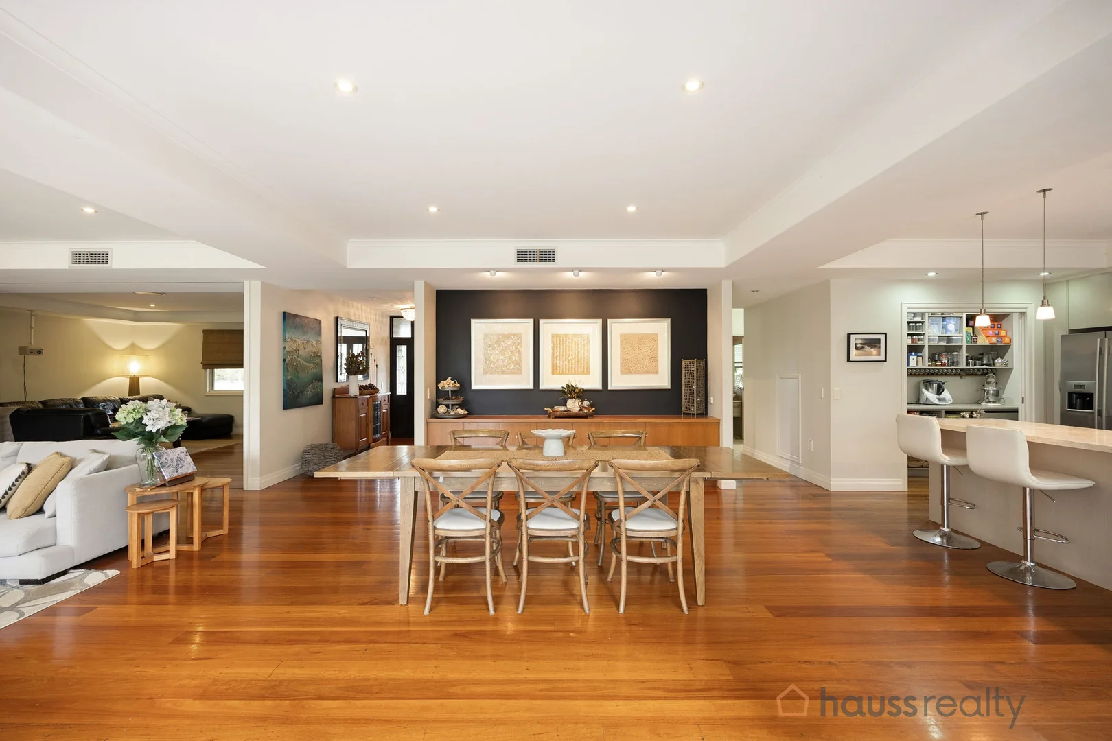 32 Allardyce Street - Image 4