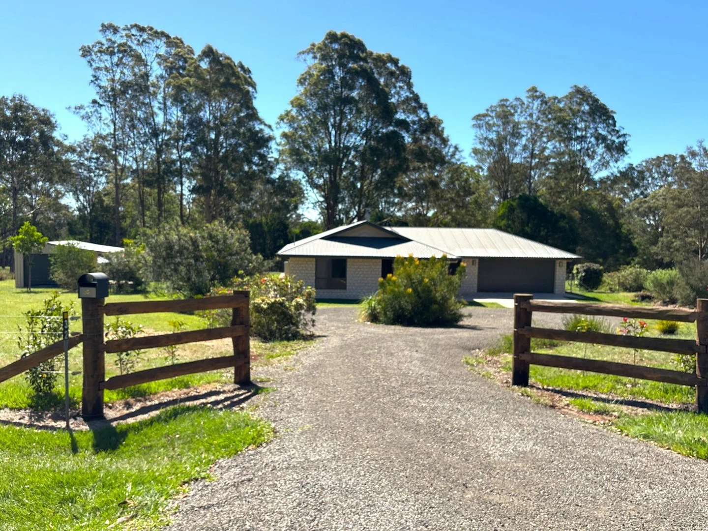 32 Belair Drive (1/19)