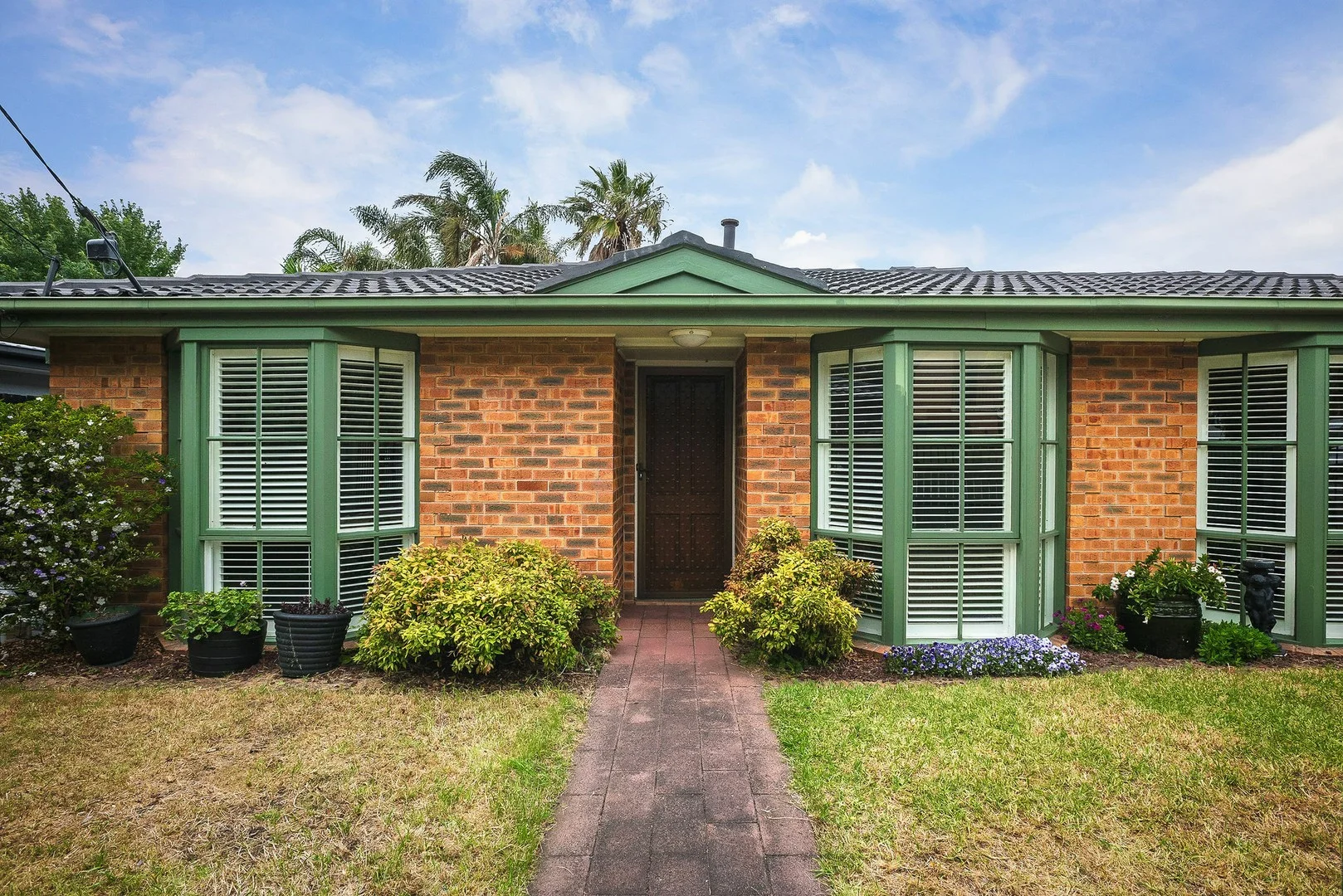 32 Charles St (1/14)