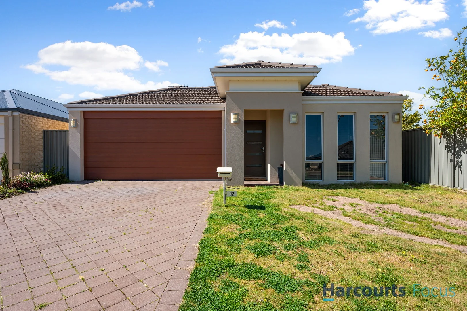 32 Durant Way (1/23)