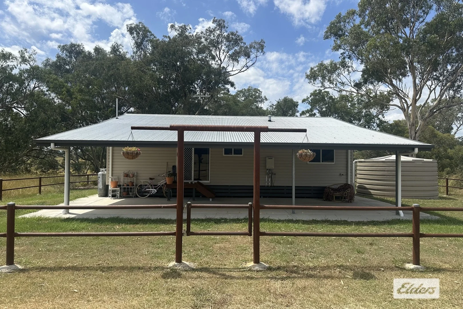 32 Gibson Road (1/20)