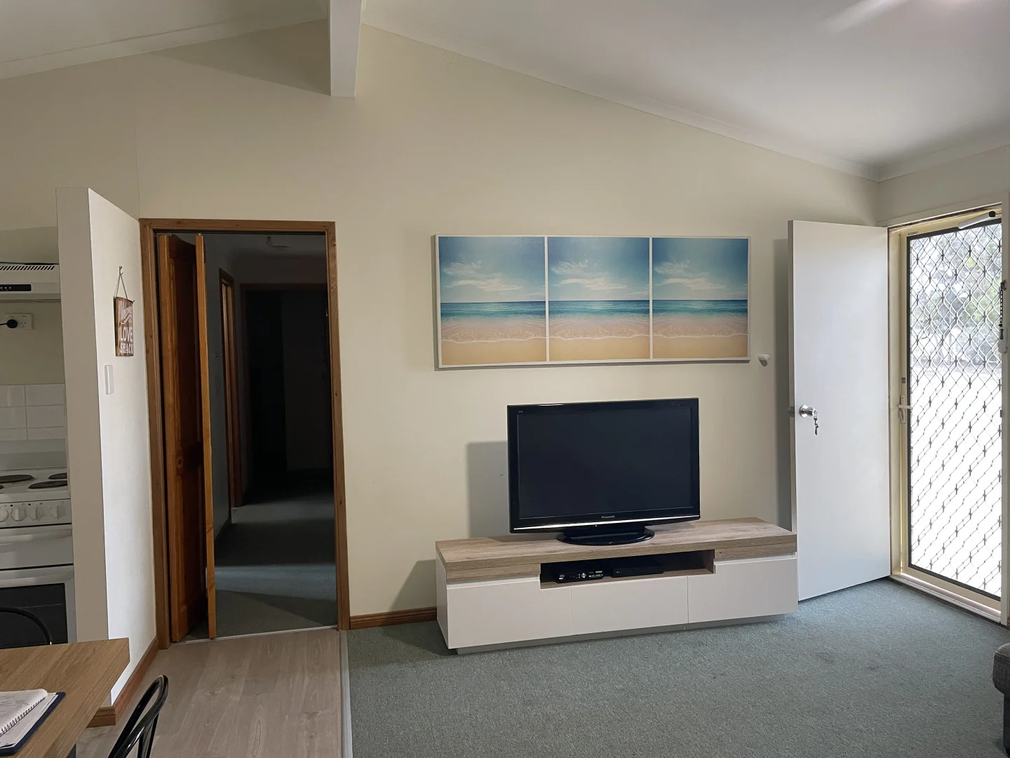 32 Scarlett Runner Road - Image 2