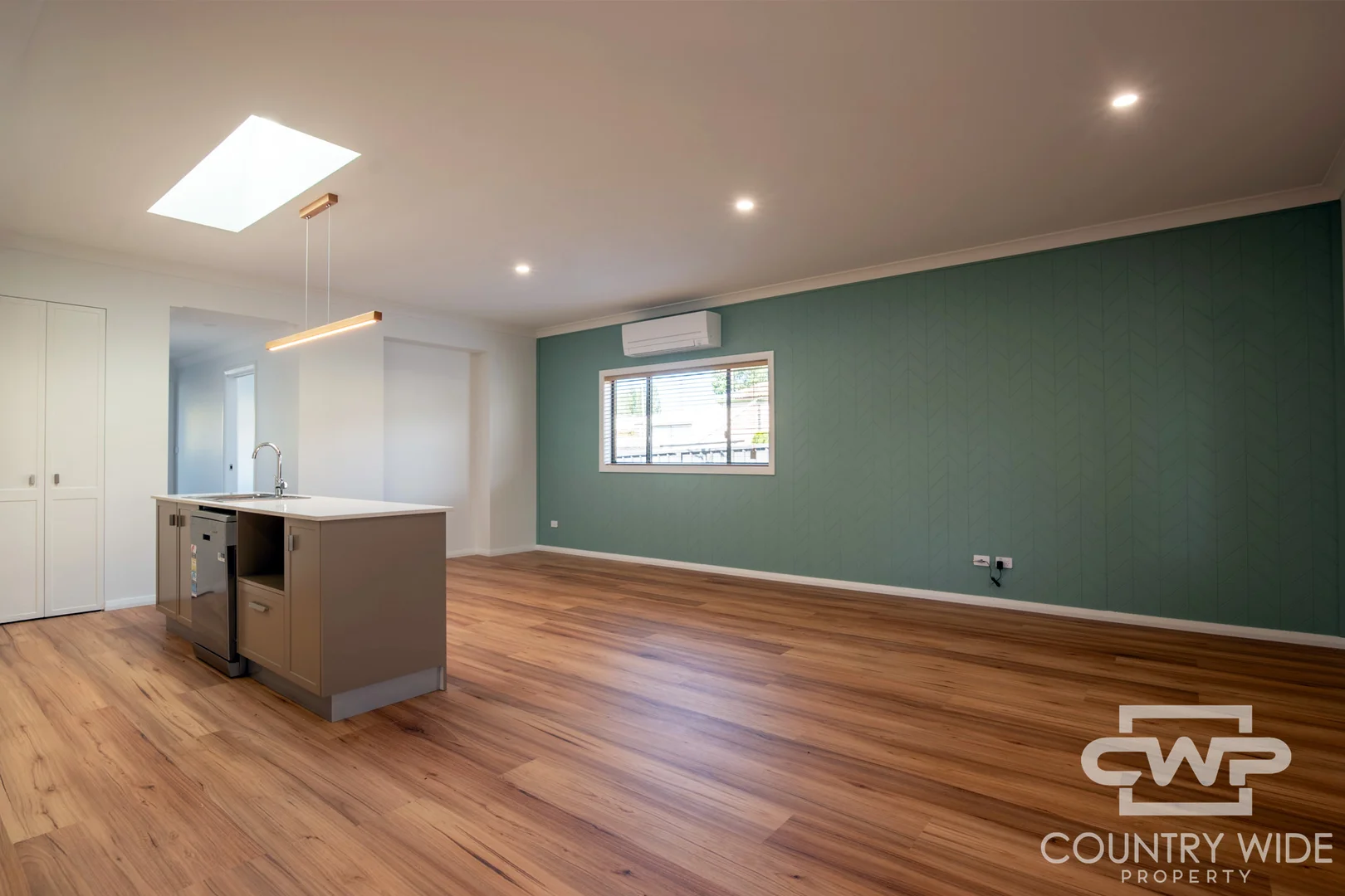 32 Torrington Street - Image 3