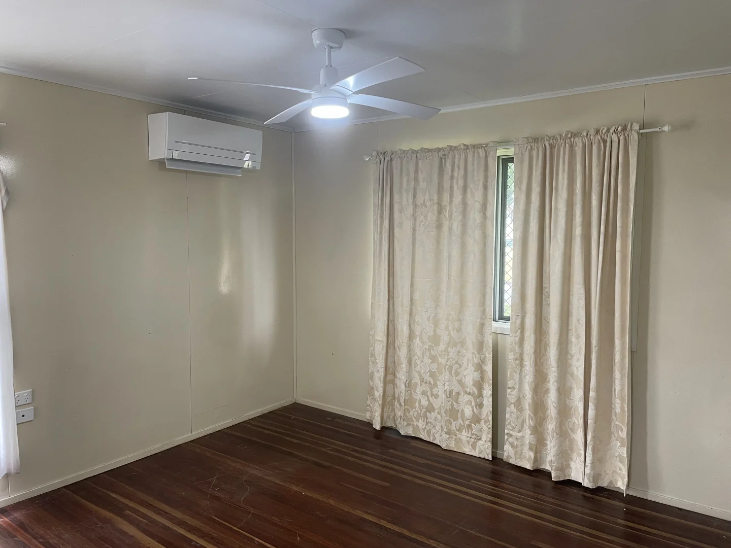 322 Shiel Street - Image 4