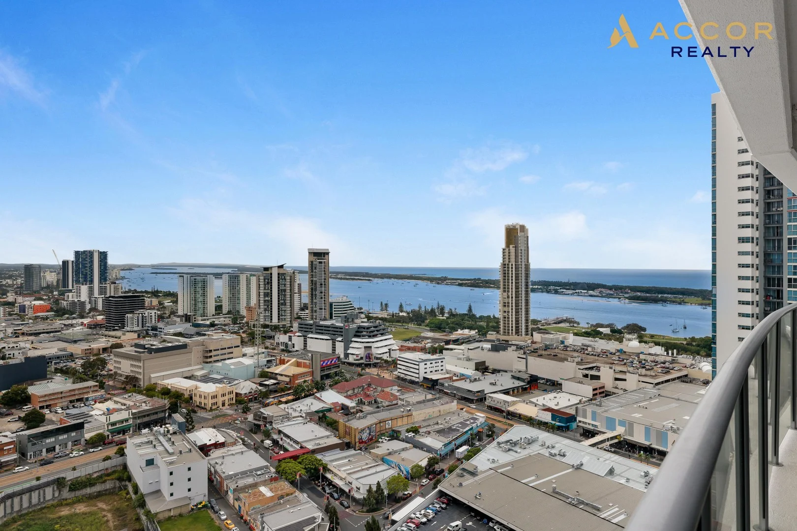 32507/9 Lawson Street (1/25)
