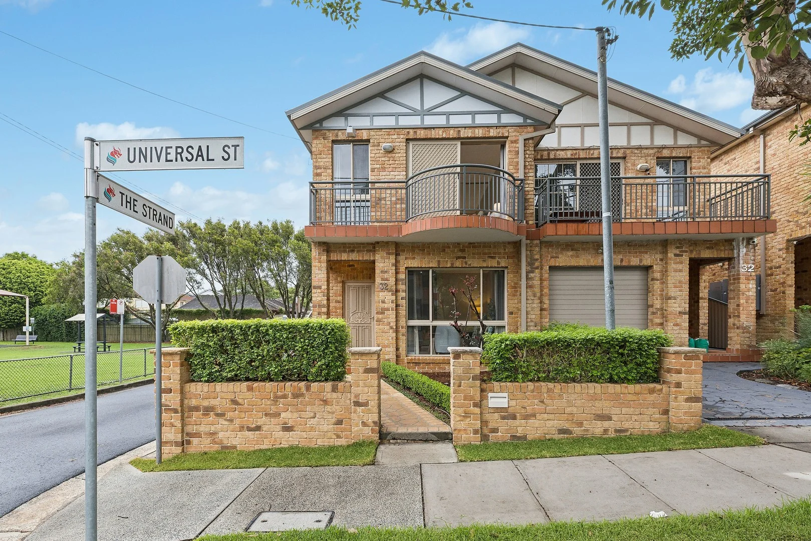 32A Universal Street (1/1)