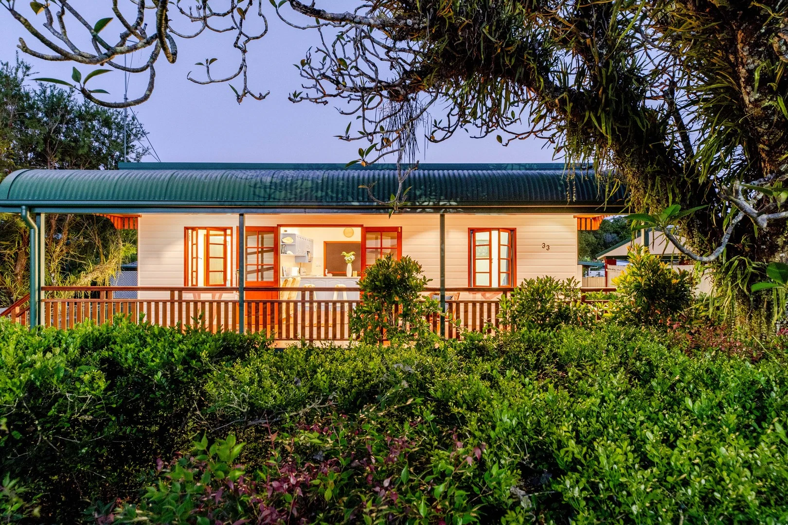 33 Andrews Street (1/26)