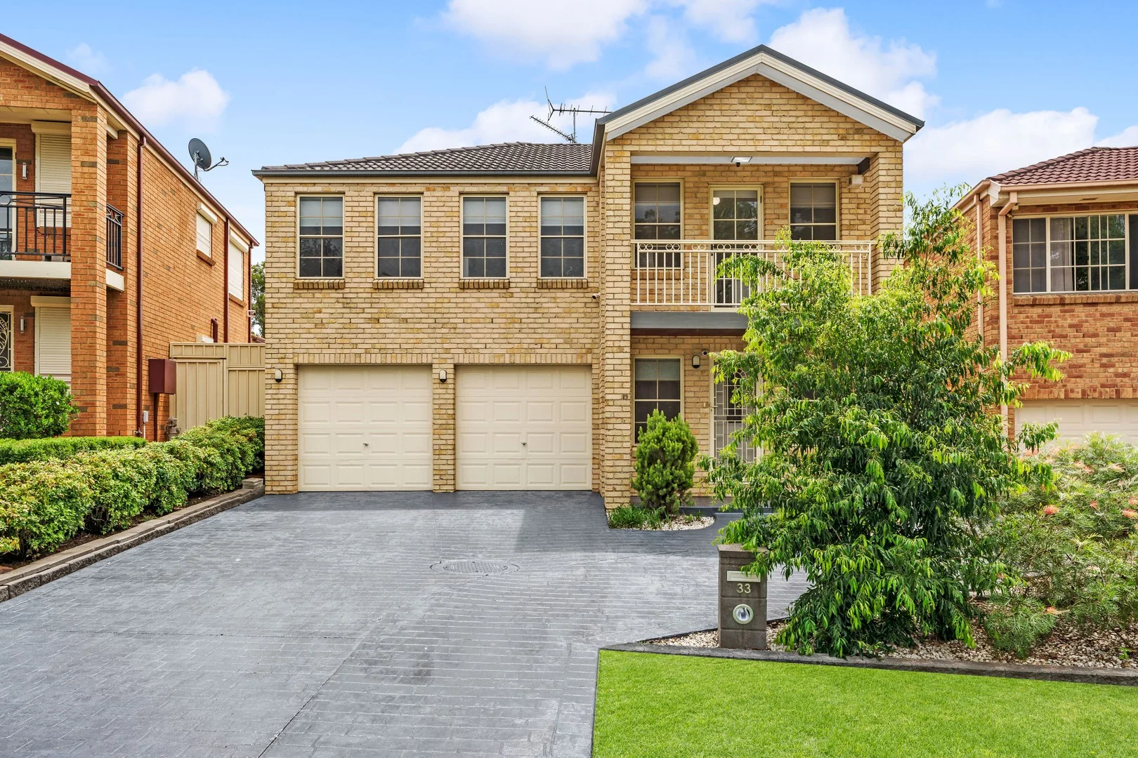 33 Banksia Road (1/27)
