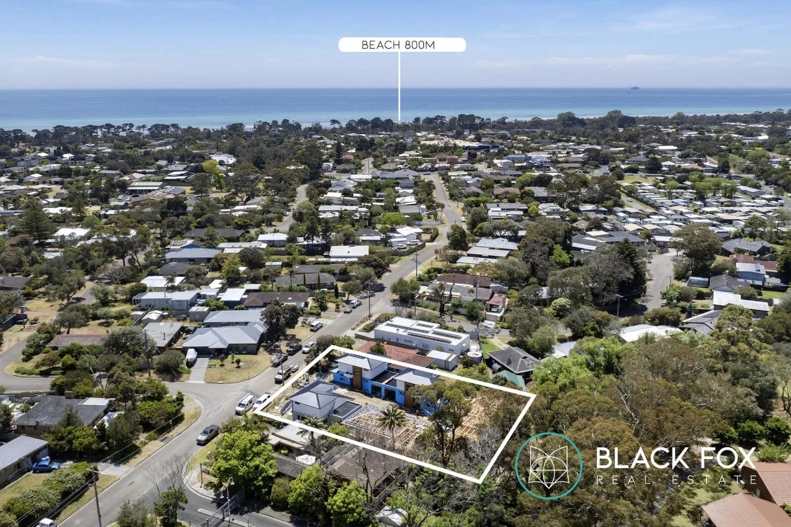 33 Cootamundra Avenue (1/4)
