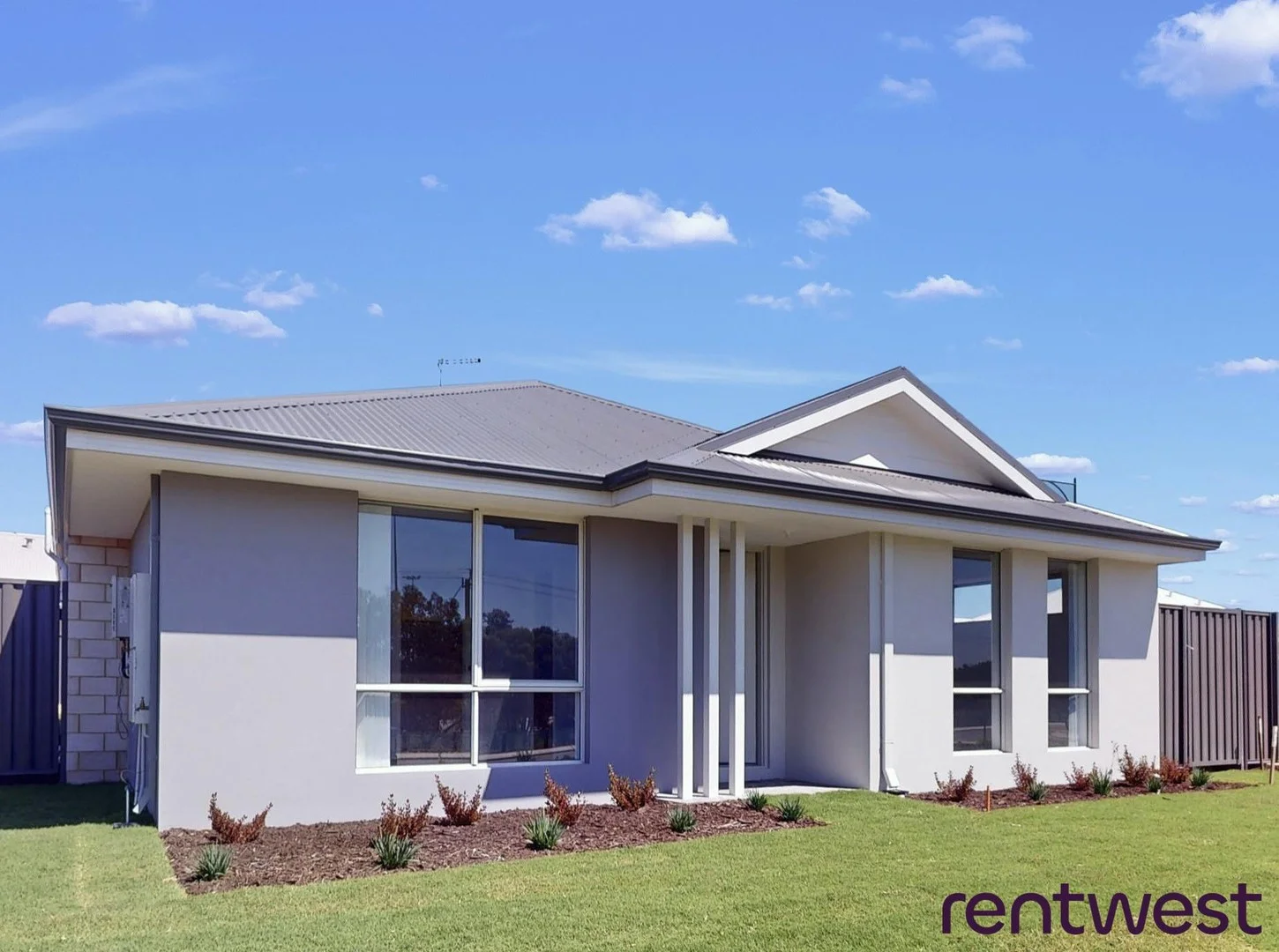 33 Coronado Way (1/12)