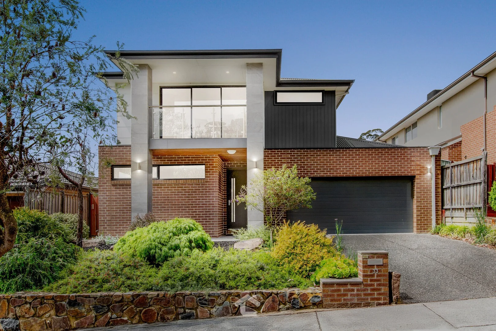 33 Morecroft Avenue (1/1)