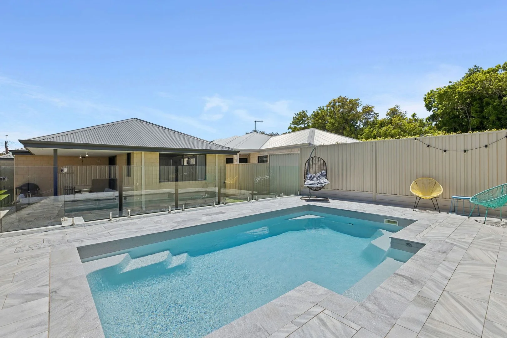 33 NEWCOMBE WAY (1/23)
