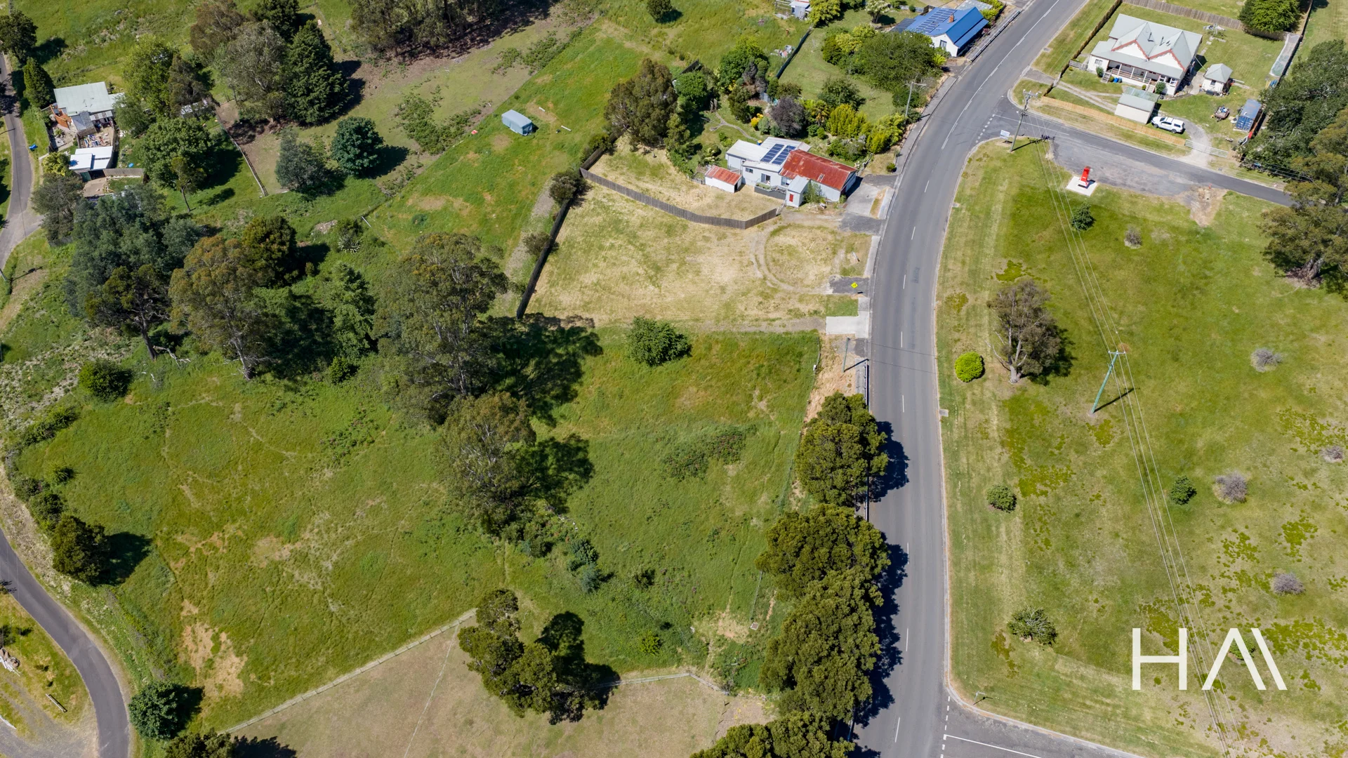 33 Scott Street - Image 2