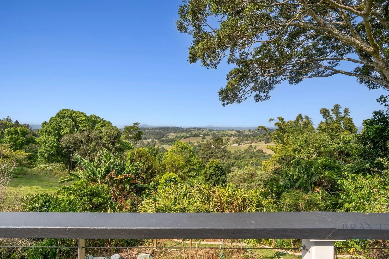 337 Flaxton Drive (1/21)