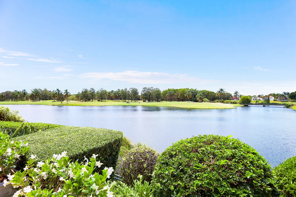 34/117 Palm Meadows Drive (1/27)