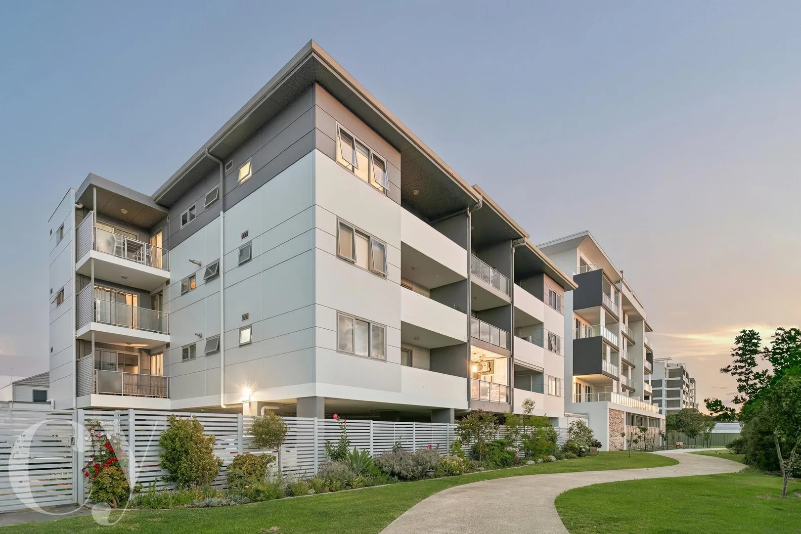 34/25 O'Connor Close (1/16)