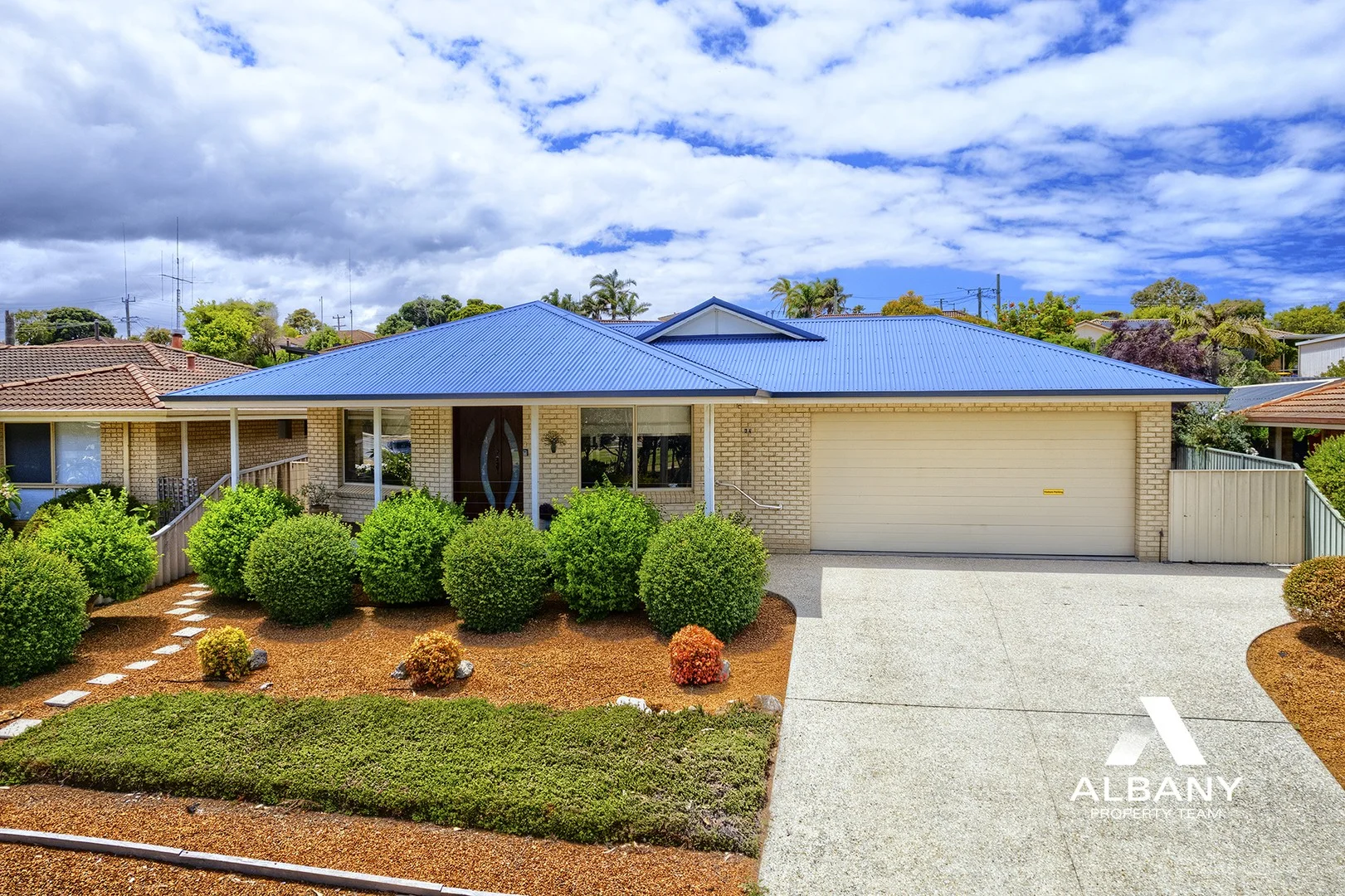 34 Barnesby Drive (1/23)