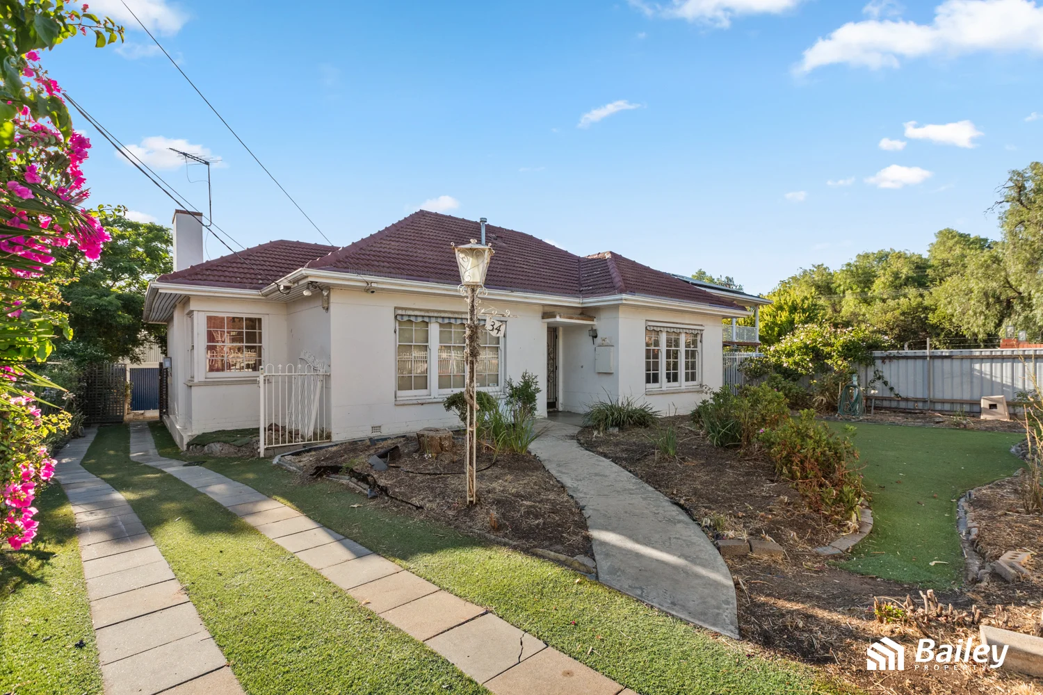 34 Braund Road (1/1)