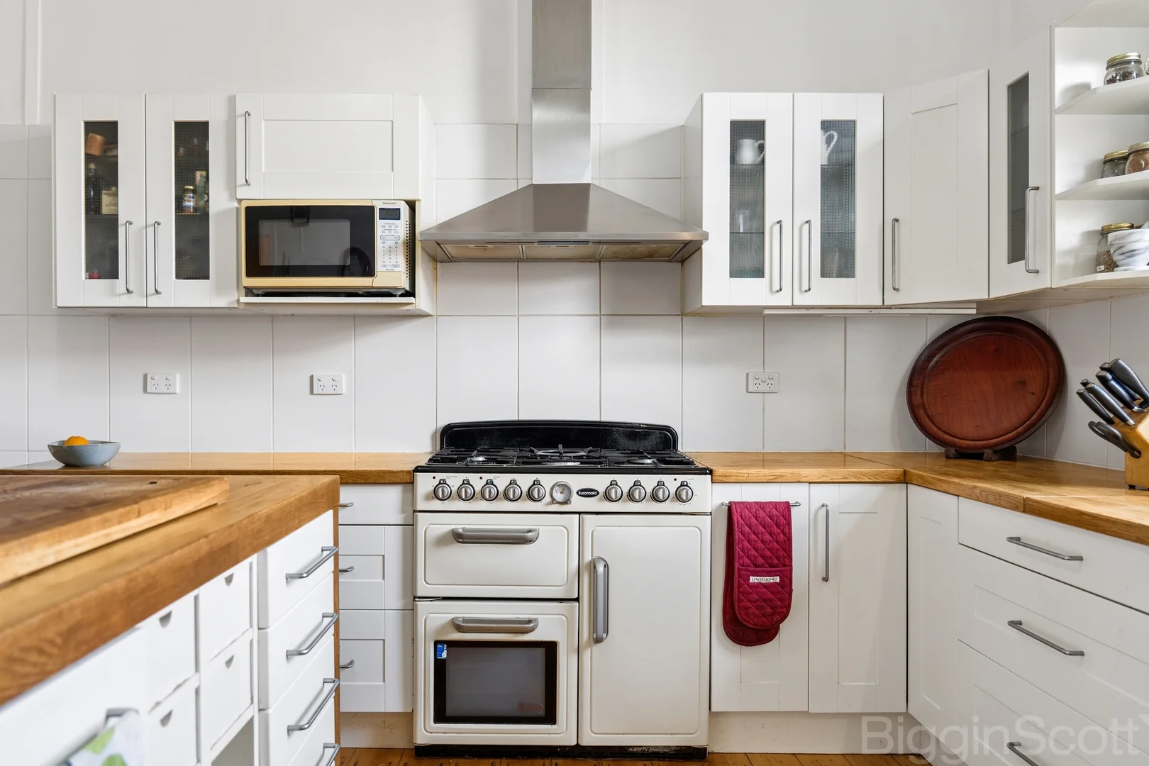 34 Camp Street - Image 4