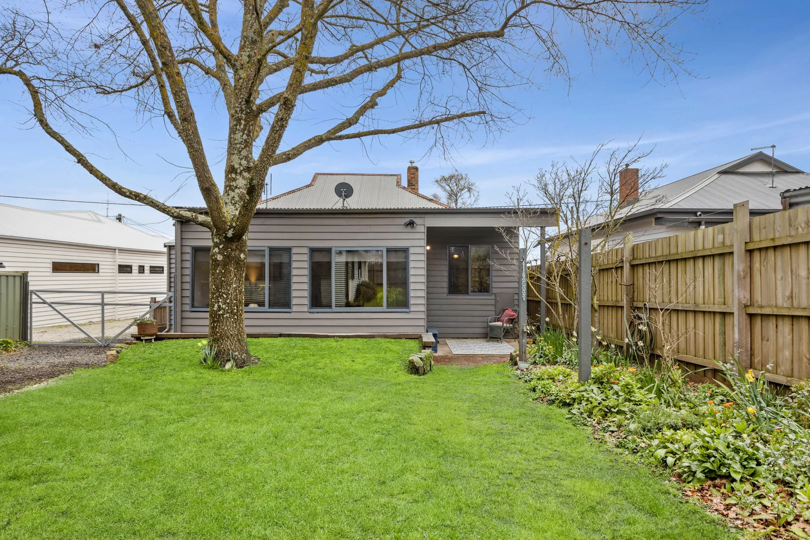 34 Lauriston Street - Image 2