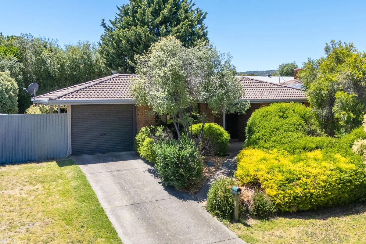34 Odessa Drive (1/32)