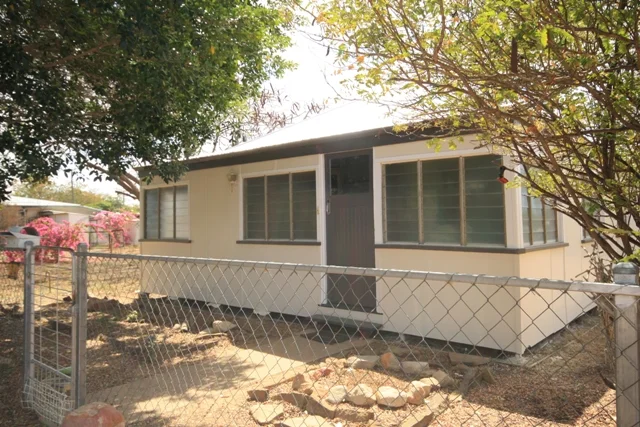 34 Plover Street (1/9)
