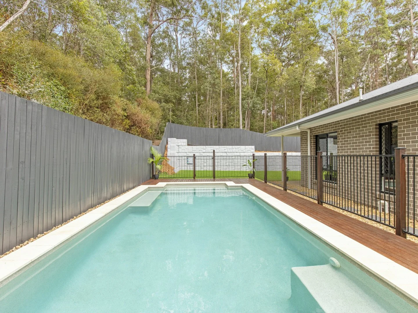 34 Reo Place (1/1)