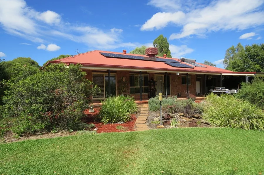 3433 Allan Cunningham Road (1/29)