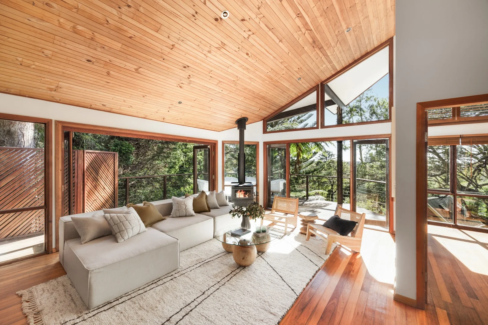 35 Chisholm Avenue (1/15)
