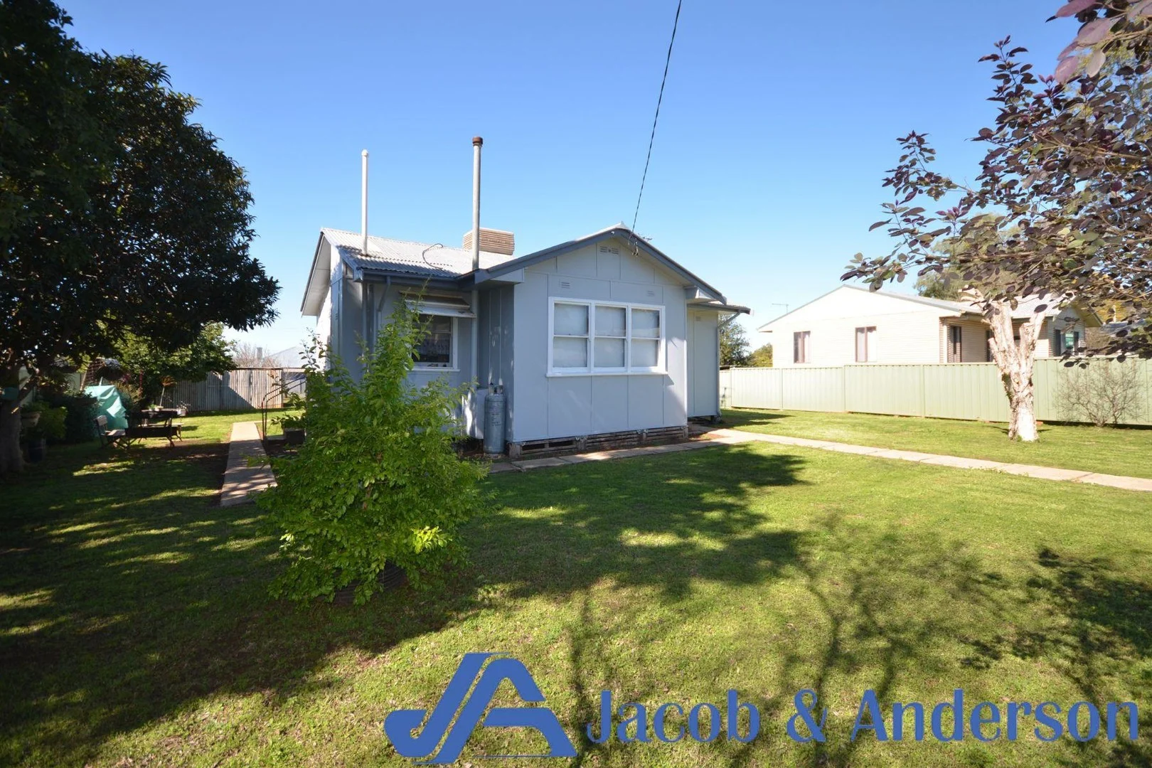35 Wee Waa Street (1/13)