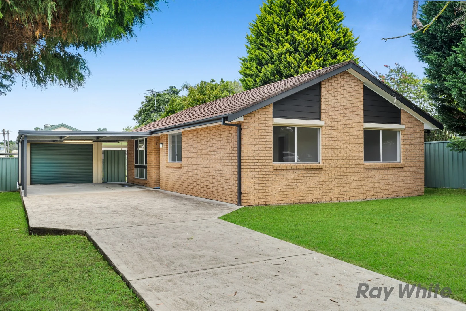 35 Wellington Street (1/12)