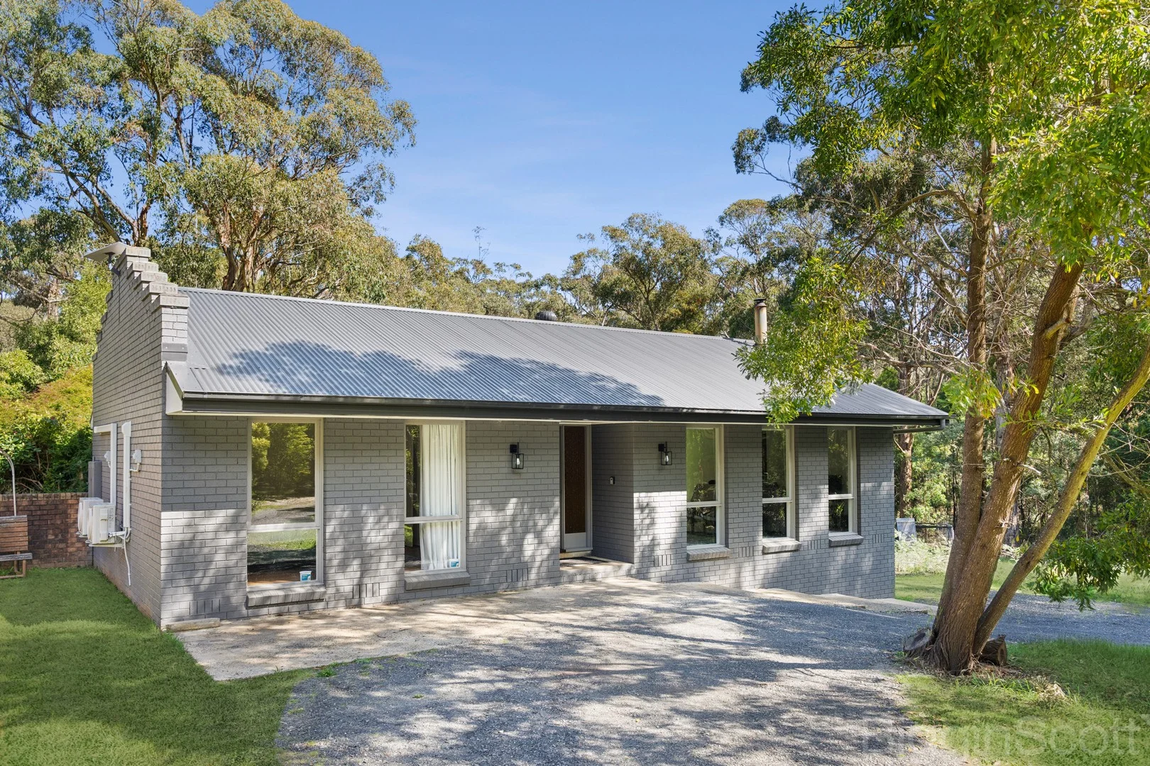 350 Daylesford Trentham Road (1/3)