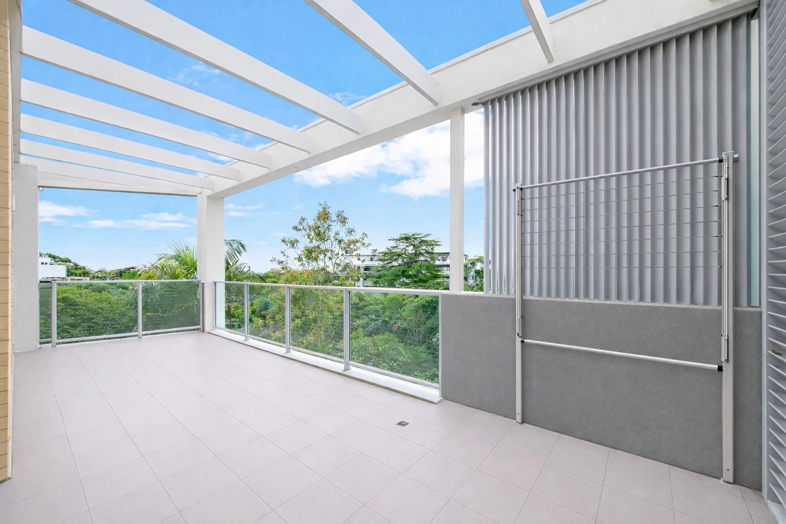 36/319-323 Peats Ferry Road (1/11)