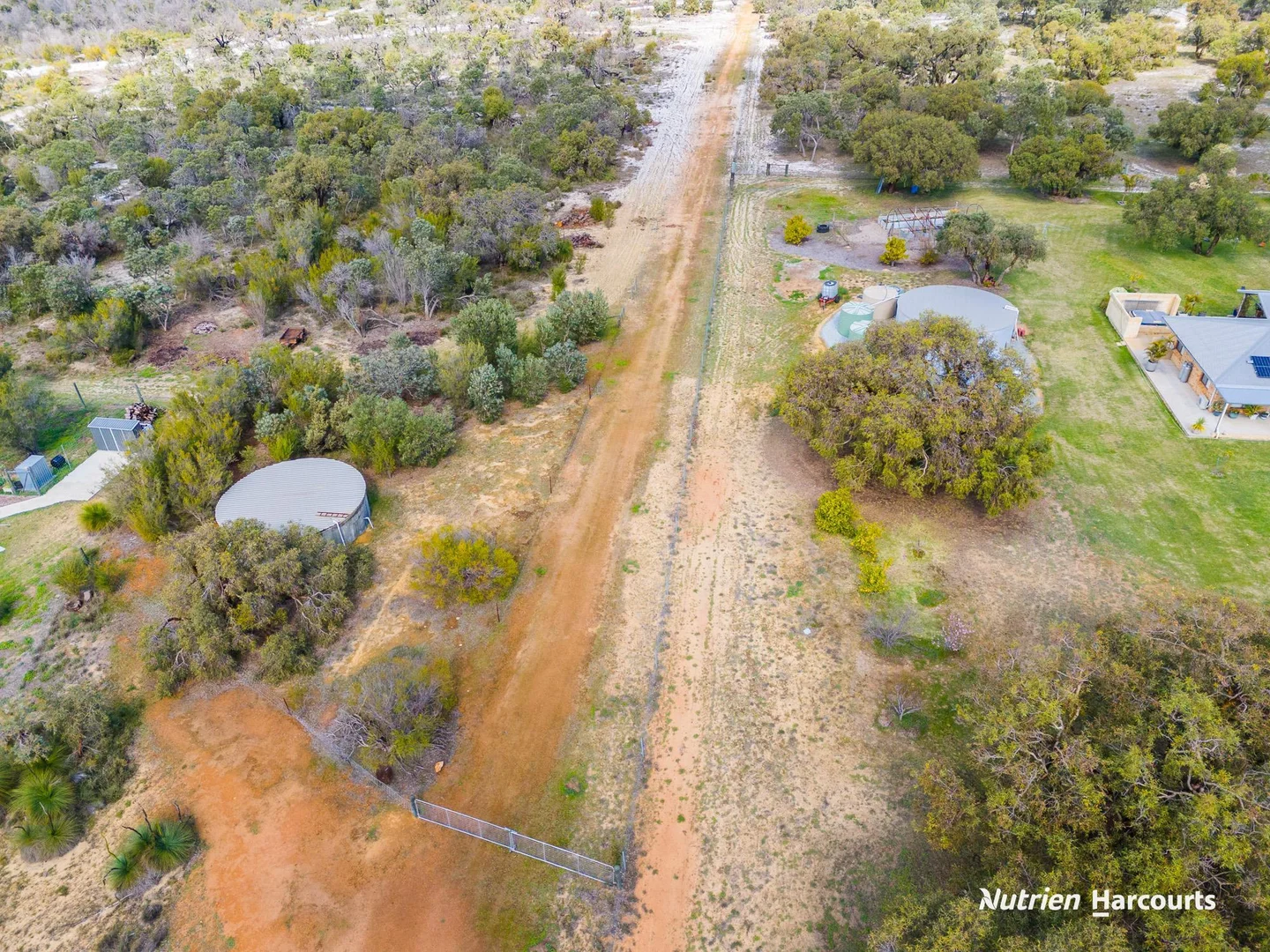 36 Crest View (Lennard Brook) - Image 4