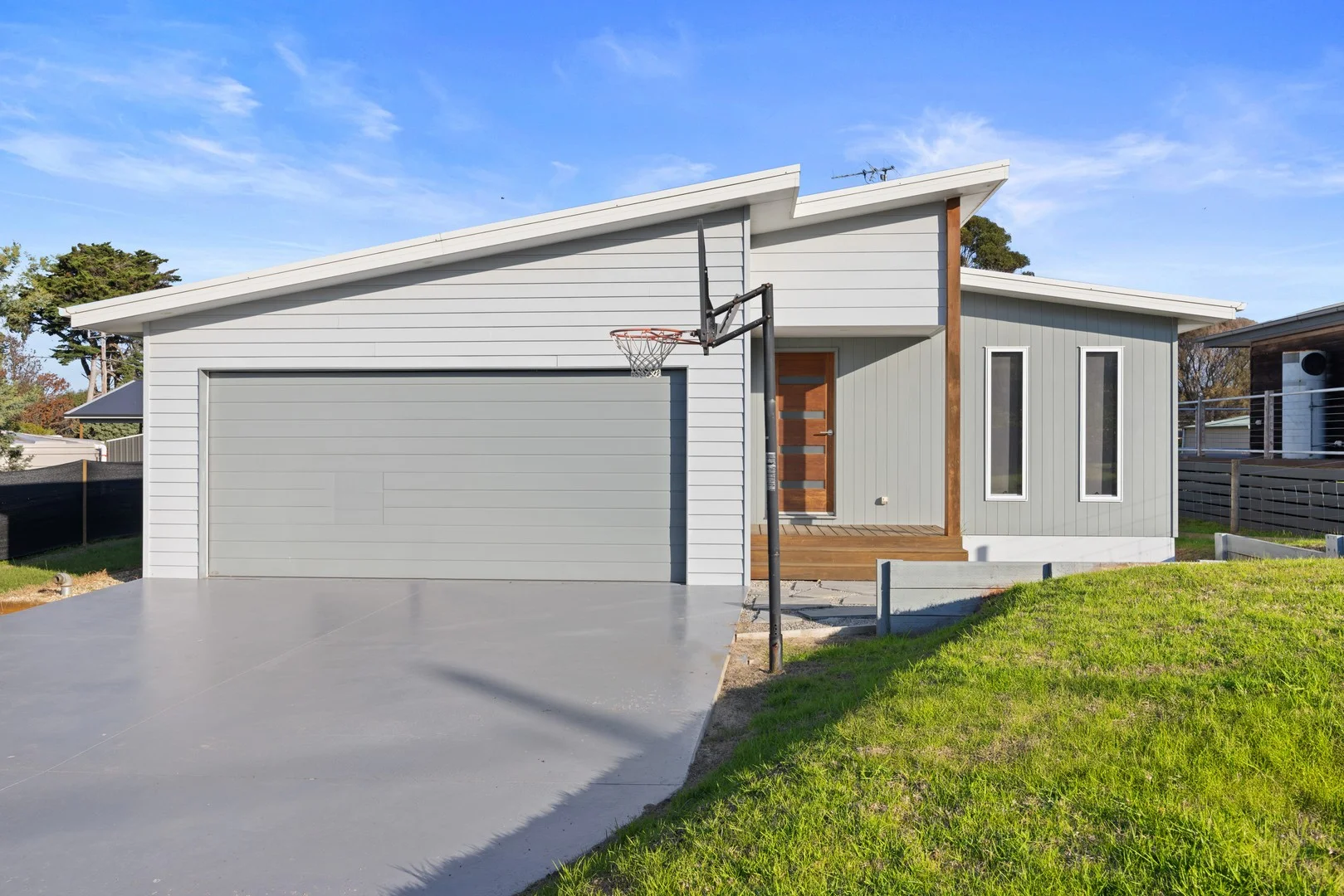 36 Crichton Crescent (1/21)