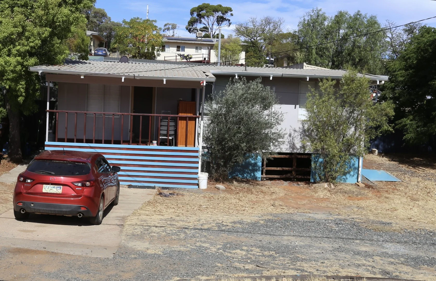 36 Serpentine Rd (1/8)