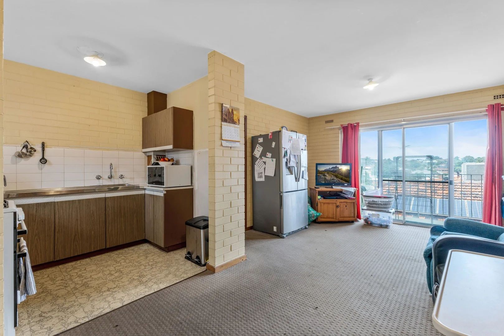 37/15 Glendower Way (1/13)