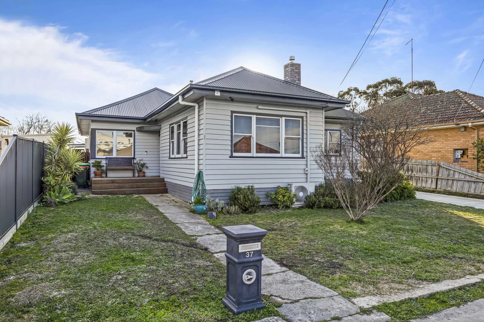 37 Brinkley Avenue (1/1)