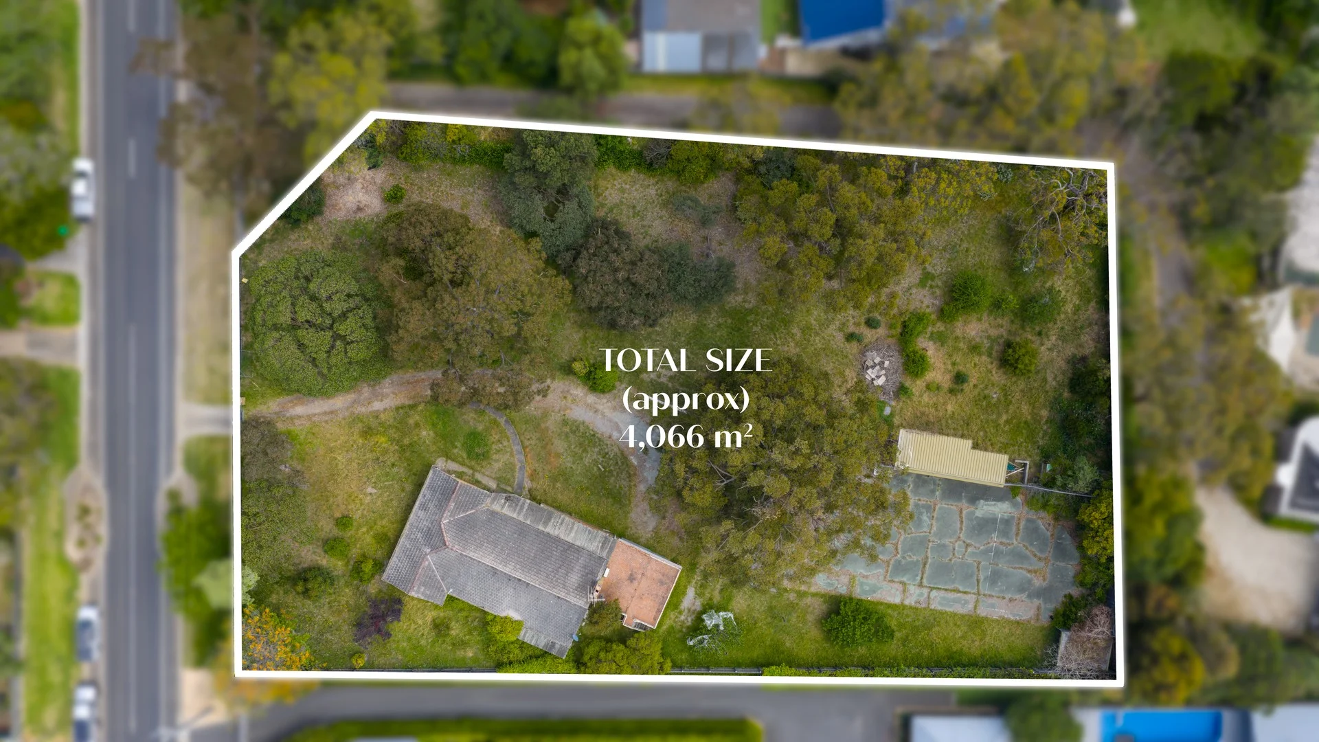 37 Canadian Bay Road (1/10)