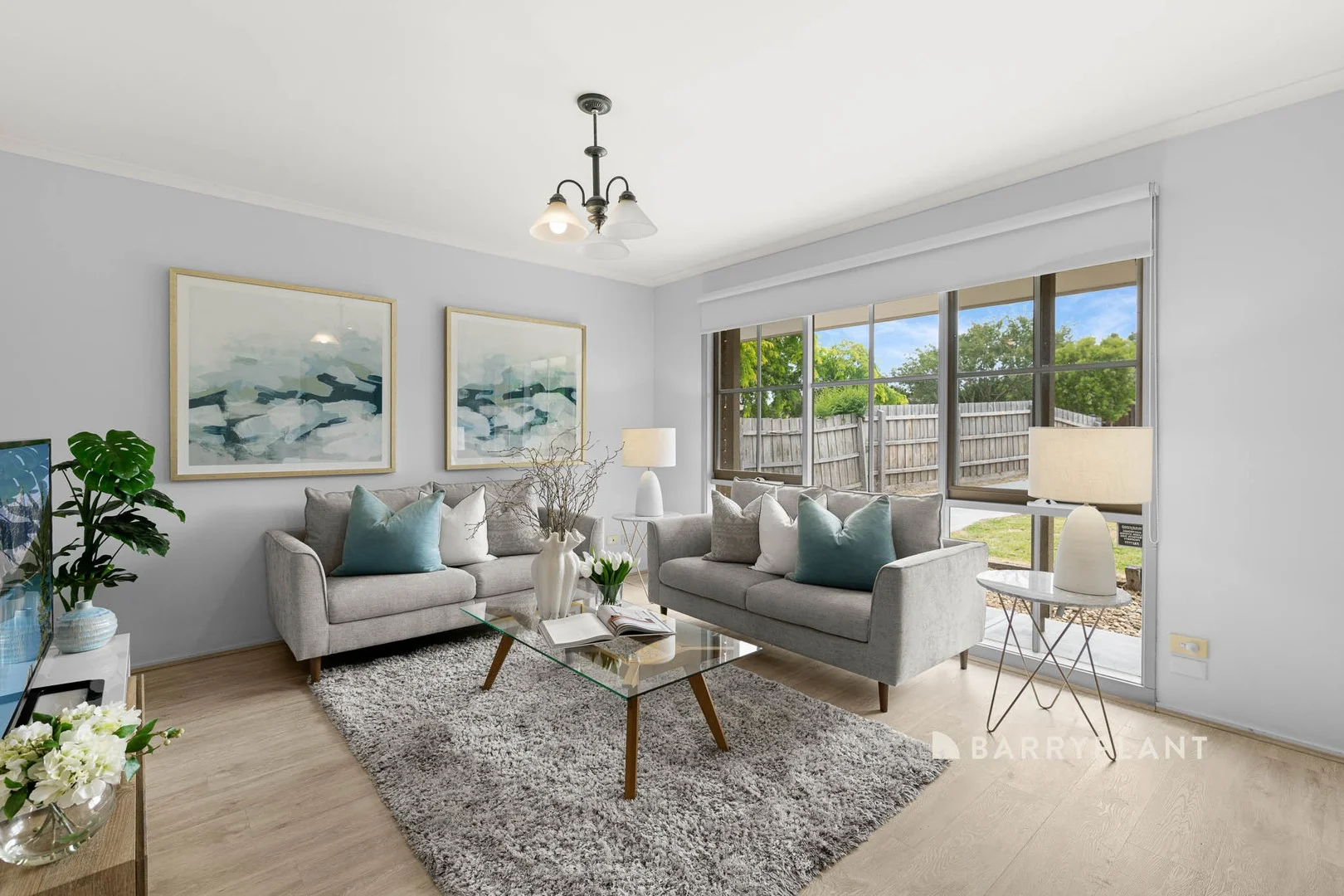 37 Garnet Close (1/1)