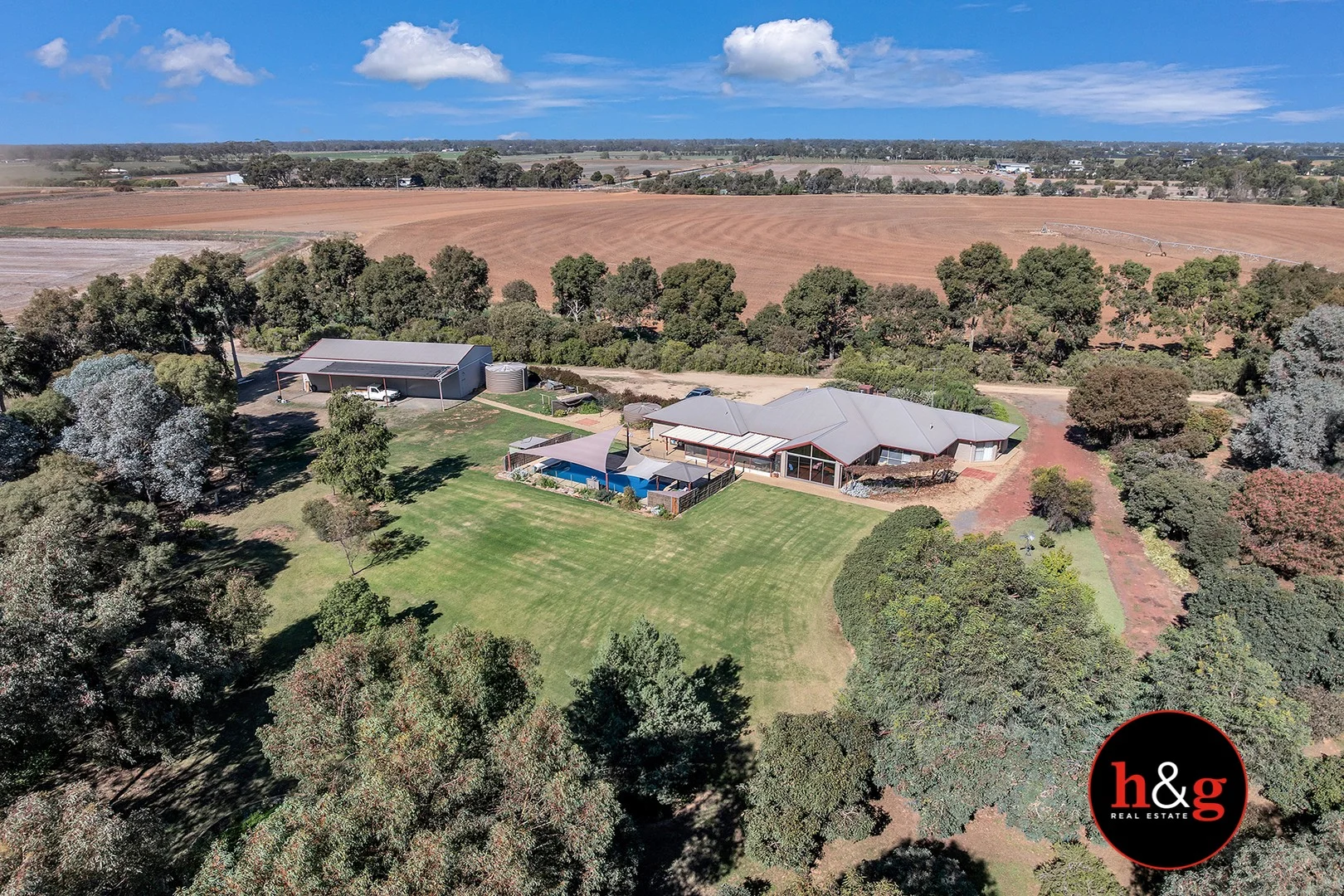 370 John Allan Road (1/43)