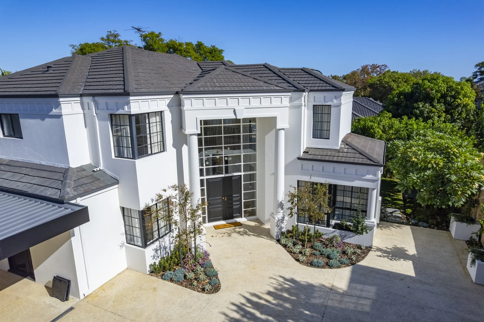 37c Matheson Road (1/48)