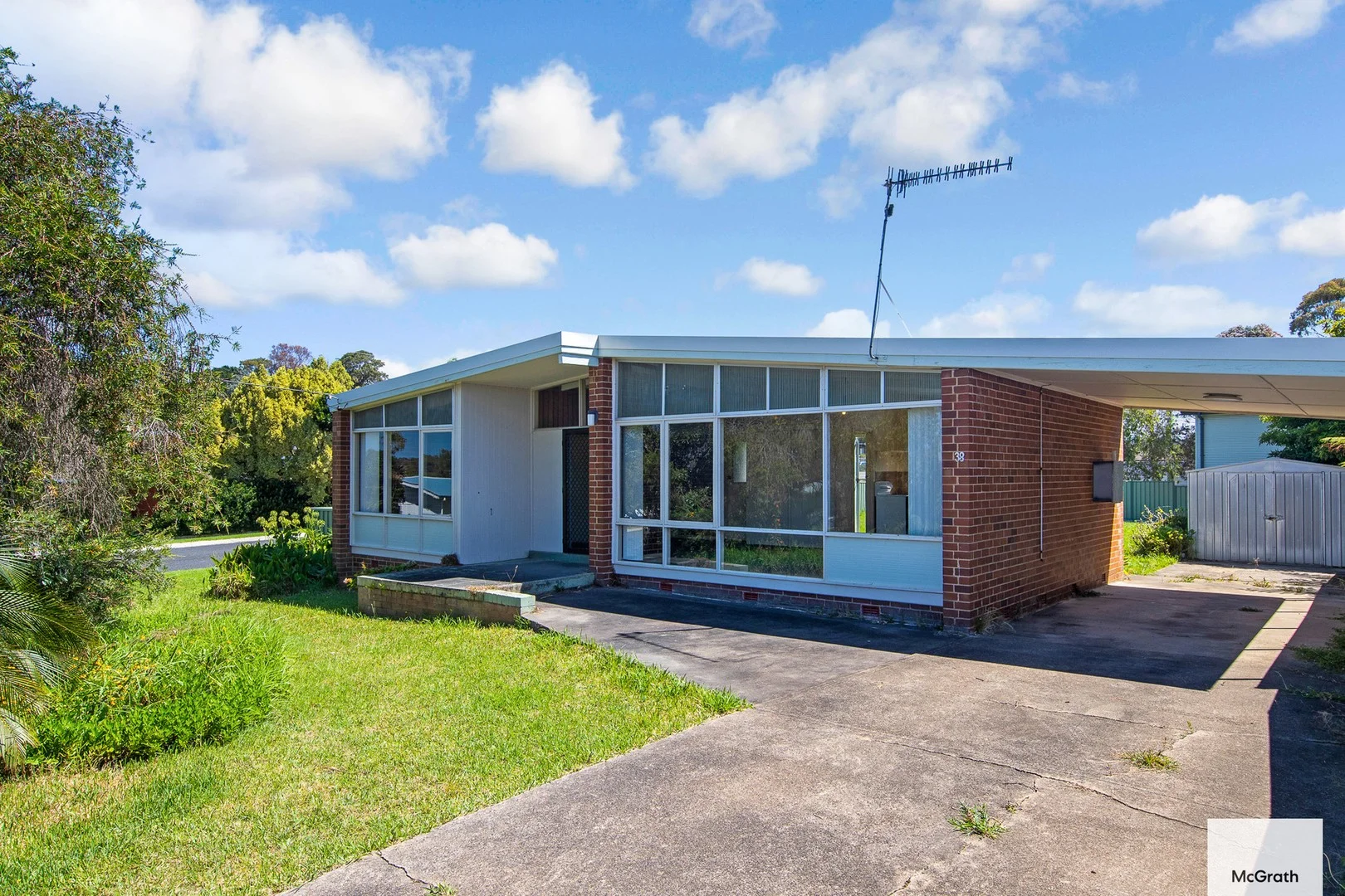 38 Lockyersleigh Avenue (1/7)
